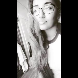 Meet your Posher, Jessena